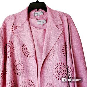 Women’s Lily and Taylor New York 3 Piece Pink Suit Size 24